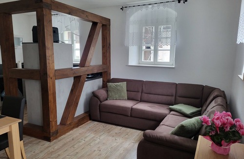 Bischofswerda Apartment | Vacation apartment in a renovated monument FeWo3 max. 5 persons