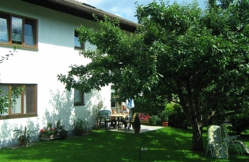 Marquartstein Apartment | Vacation apartment Hochplatte 54 sqm, 2 - 4 persons, 2 bedrooms