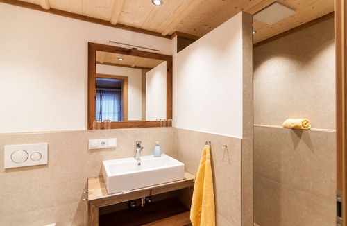 Egern Bed & Breakfast | Vacation apartment 9 - Guest house Ferienwohnungen Liedschreiber GbR