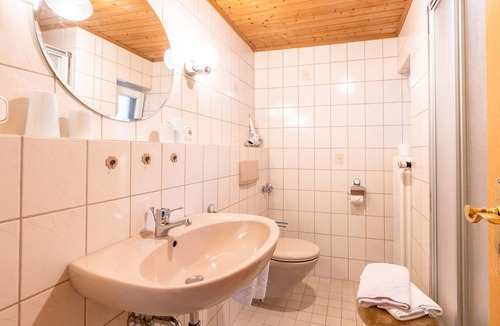 Oberstdorf Apartment | Vacation apartment/apartment for 4 guests with 66m² in Oberstdorf (301345)