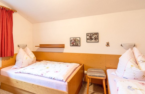 Oberstdorf Apartment | Vacation apartment/apartment for 4 guests with 66m² in Oberstdorf (301345)