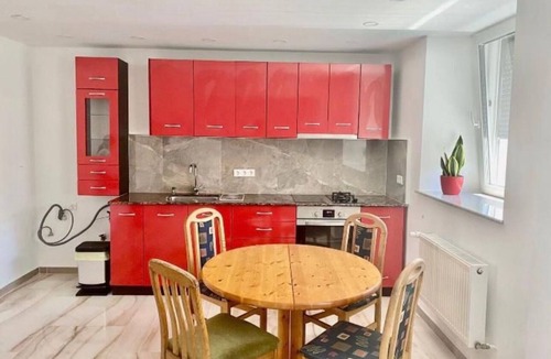 Schliengen Apartment | Vacation apartment by the stream with 6 single beds ideal for fitters, groups and families