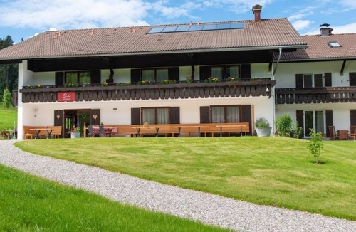 Rofleuten Bed & Breakfast | Vacation apartment Bergliebe - Guesthouse Sonnenplatzerl