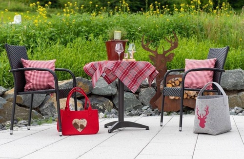 Rofleuten Bed & Breakfast | Vacation apartment Bergliebe - Guesthouse Sonnenplatzerl