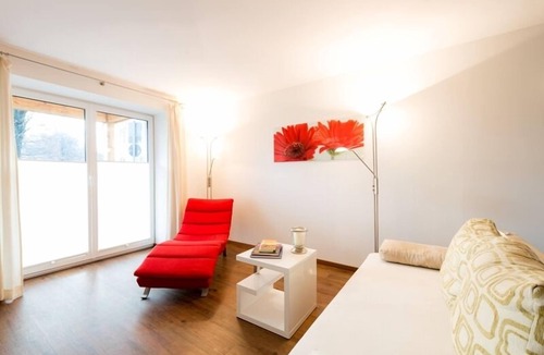 Bad Aibling Apartment | Vacation apartment 5, 50 sqm, top floor with south-facing balcony