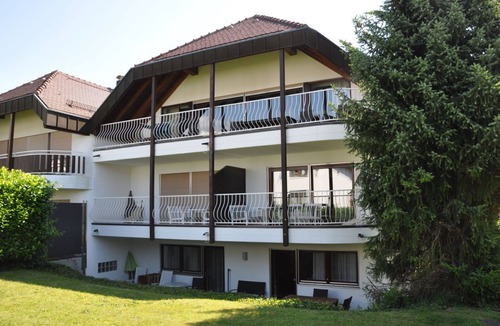 Langenargen Apartment | Vacation apartment 5, 140sqm, 3 bedrooms, 1 living/bedroom, max. 8 pers.