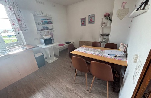 Rattelsdorf Apartment | Vacation apartment (95sqm) with balcony