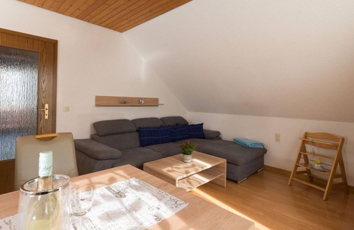 Weiskirchen Apartment | Vacation apartment Haus Rosi OG - Holiday apartment Haus Rosi