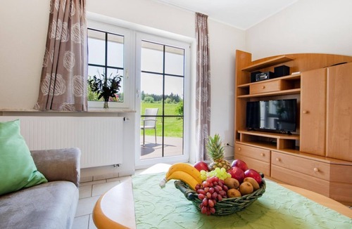 Schonbach House | Vacation apartment "Falke" for 4 persons, ground floor - Hubertushof Eifel