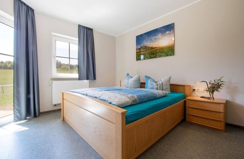 Schonbach House | Vacation apartment "Falke" for 4 persons, ground floor - Hubertushof Eifel