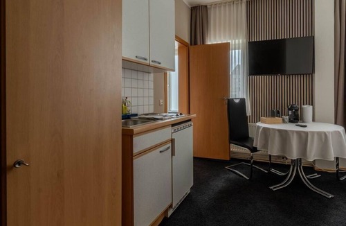 Hamelin Apartment | Vacation apartment first floor - Pension Bärbel Neelen