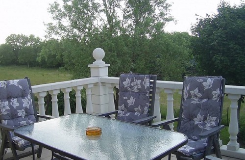 Olmscheid Apartment | Vacation apartment Haus Maria Olmscheid - 6-bed vacation apartment shower/WC, 2