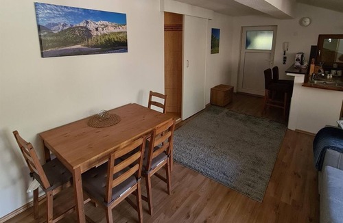 Scharnitz Apartment | Vacation apartment "Isarblick" - House Monika