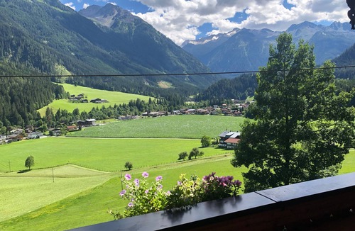 Wald im Pinzgau Apartment | Vacation apartment on the farm