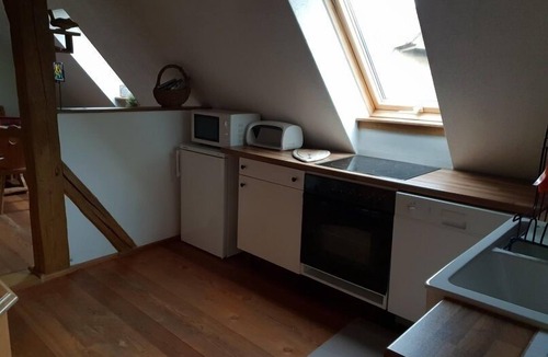 Weiltingen Apartment | Vacation apartment "Spatzennest" (85sqm) with two separate bedrooms and balcony