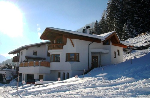 Medraz Apartment | Vacation apartment ""Span"" on the sunny and quiet outskirts of the forest