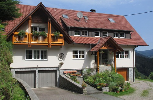 Ottenhofen im Schwarzwald Apartment | Vacation apartment with 70sqm, 1 bedroom for max. 2 persons, balcony