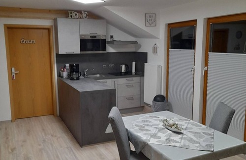 Bischofsdhron Apartment | Vacation apartment "Waldblick" - Bichlhof Bärfra