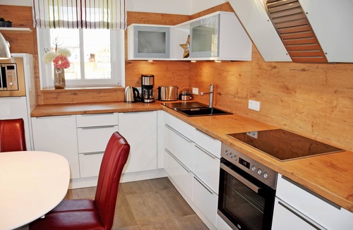 Binz Villa | Vacation apartment with balcony incl. beach chair Ostseebad Binz (4)