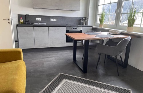 Cond Bed & Breakfast | Vacation apartment with terrace - Haus Übernachtenswert