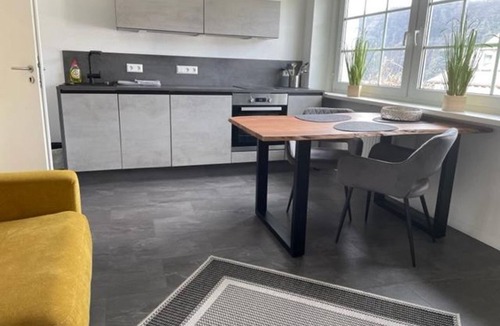 Cond Bed & Breakfast | Vacation apartment with terrace - Haus Übernachtenswert