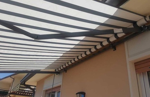 Voltino Apartment | Vacation apartment with 2 bedrooms in Tremosine with mega views of Lake Garda