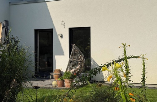 Schoeneiche bei Berlin House | Vacation apartment Berlin city limits - between metropolis and nature