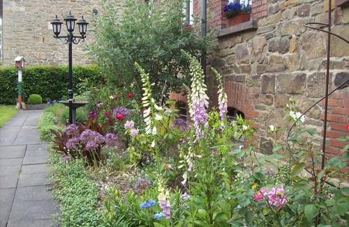Schieder-Schwalenberg House | Vacation apartment at the castle park, located at Schieder Castle