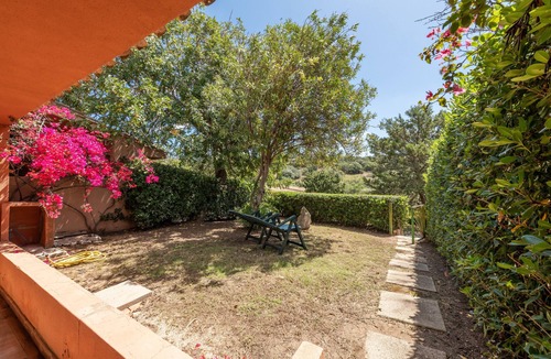 Villasimius Villa | Vacation flat close to the sea – Villetta Accu is Prezzus E/2
