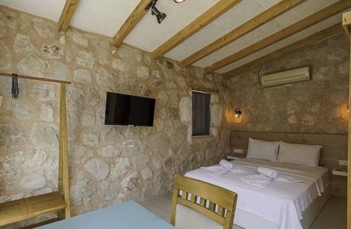 Kas House | Vacation Flat w Pool, BBQ, Garden in Kas