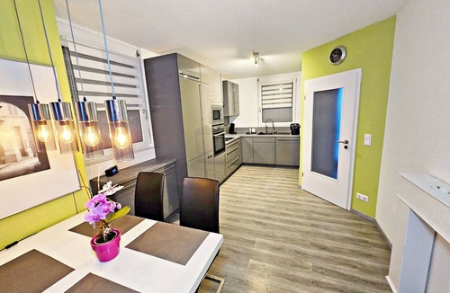 Lutzel House | Vacation home/apartment in Koblenz with terrace