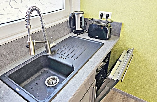 Lutzel House | Vacation home/apartment in Koblenz with terrace