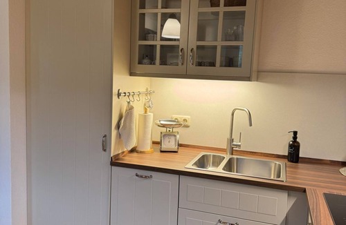 Amelith House | Vacation home, bathroom, WC - Holiday home Buren-Hof