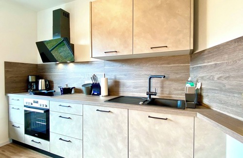 Wolfsbach House | Vacation home Bayreuth in a quiet location, for families & groups. Pet friendly!