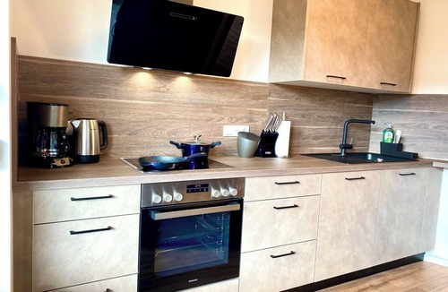 Wolfsbach House | Vacation home Bayreuth in a quiet location, for families & groups. Pet friendly!
