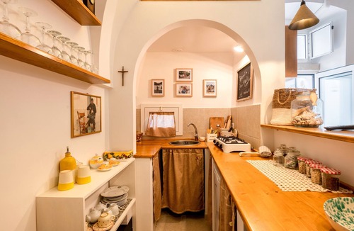 Cisternino House | Vacation Home 'Casa Agata Cisternino' with Wi-Fi and Air Conditioning