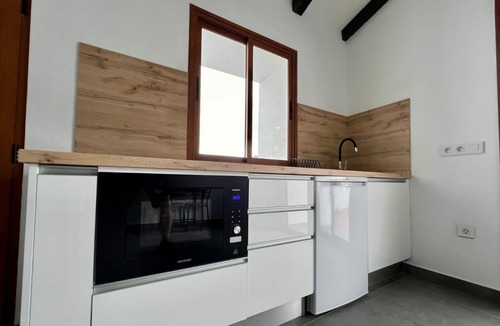 Temisas House | Vacation Home 'Casa Celestina' with Mountain View, Wi-Fi and Air Conditioning