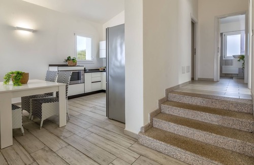 Li Junchi House | Vacation home Chicca by Interhome