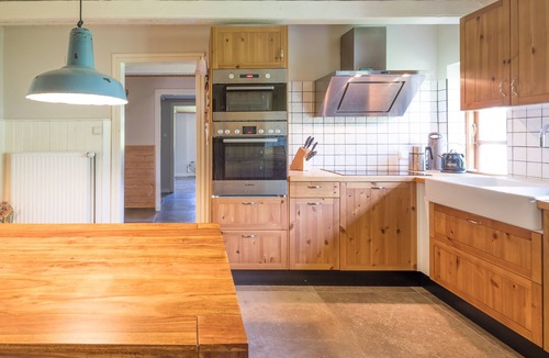 Almdorf House | Vacation home Dörpshus for up to 8 people
