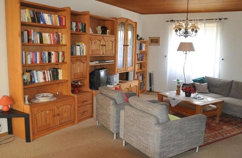 Montabaur House | Vacation home Ehrhardt "am Birkenweg" - 5-bed house