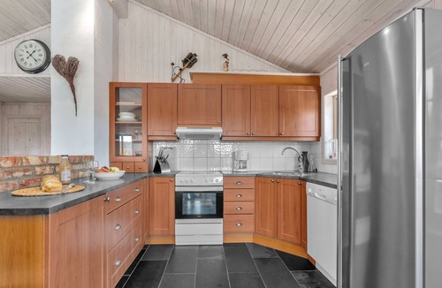 Aseral House | Vacation home Eikebu by Interhome