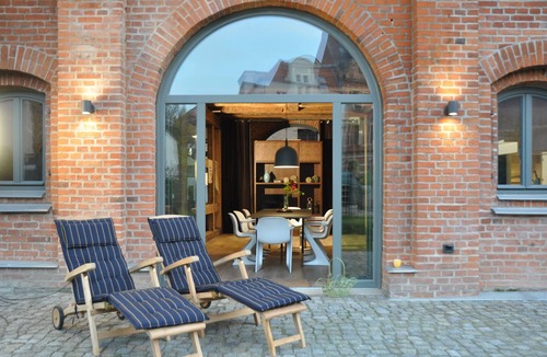 Old Town House | Vacation home feeling in the heart of the old town - 180 m2 over 2 floors, 3 bedrooms, fireplace