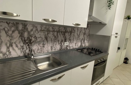 Marina Centro Apartment | Vacation home for company, 5' walk to the old town and 10' to the sea