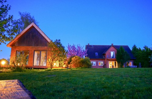 Mesekenhagen House | Vacation home for up to 12 people on the Baltic Sea/Bodden with rowing boat and sauna