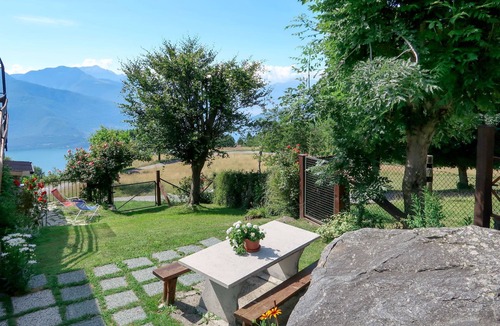 Peglio House | Vacation home Giulia by Interhome