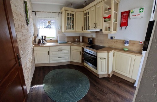 Schwedt/Oder House | Vacation home Grüner Bungalow contactless CheckIn CheckOut
