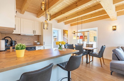Kating House | Vacation home "Huus Appelboom" in Kating for up to 6 people
