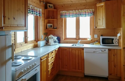 Hyllestad House | Vacation home Idun by Interhome