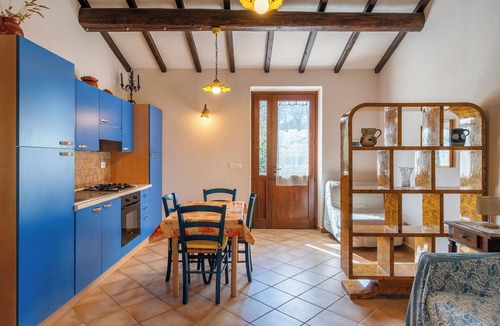 Lidarno House | Vacation Home in Perugia with 3 bedrooms sleeps 6