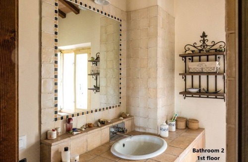 Corinaldo House | Vacation home in the Marche, up to 10 people, WLAN, TV, pool, air conditioning, close to the beach